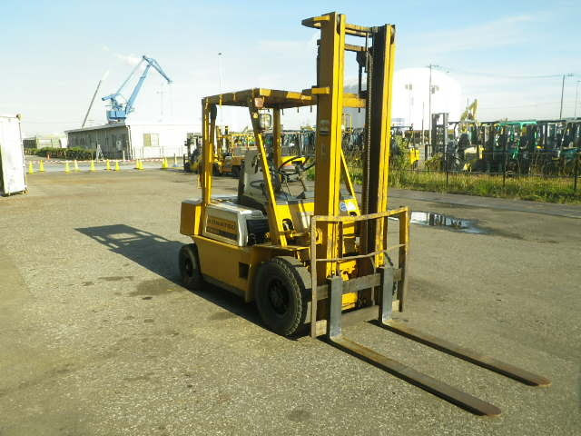 Xe nâng xăng Komatsu 2.0 tấn FG20-8#139952 - Ảnh 4