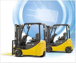 Phân tích về ưu và nhược điểm của xe nâng điện.