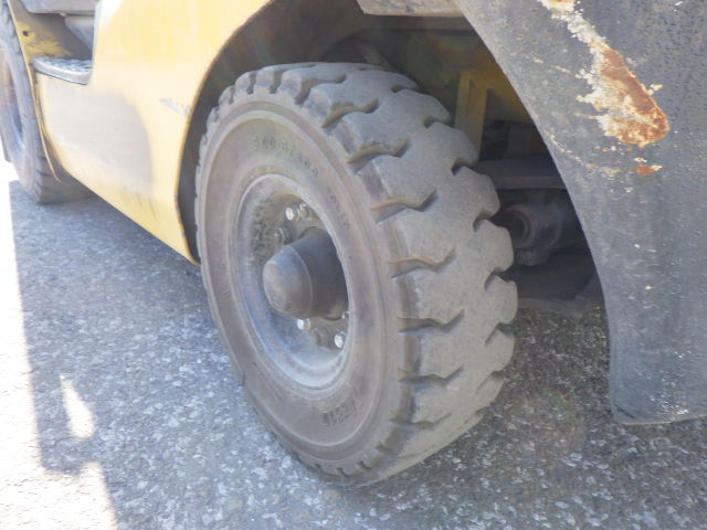 Xe nâng Komatsu 1.5 t FD15C-21#208039 - Ảnh 12