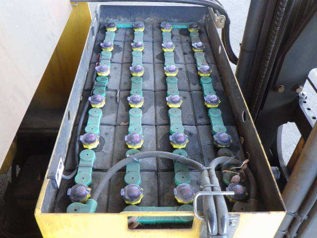 XE NÂNG ĐIỆN ĐỨNG LÁI 1.5 TẤN KOMATSU FB15RLF-15 155037 - Ảnh 5