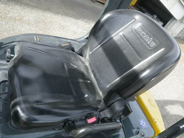 Xe nâng xăng Komatsu 1.5 tấn, model: FG15T-21 - Ảnh 7