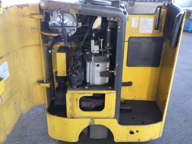 XE NÂNG ĐIỆN ĐỨNG LÁI 1.5 TẤN KOMATSU FB15RLF-15 155037 - Ảnh 6