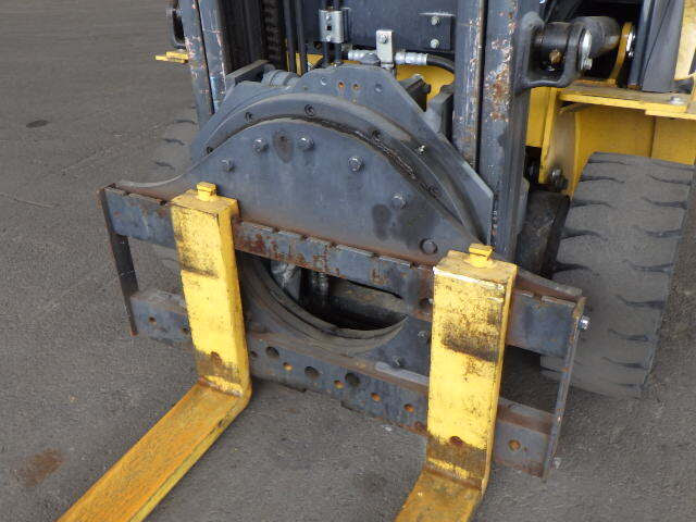 XE NÂNG ĐIỆN 2.5 TẤN KOMATSU CÓ MÂM XOAY FE25-1 303282 - Ảnh 9