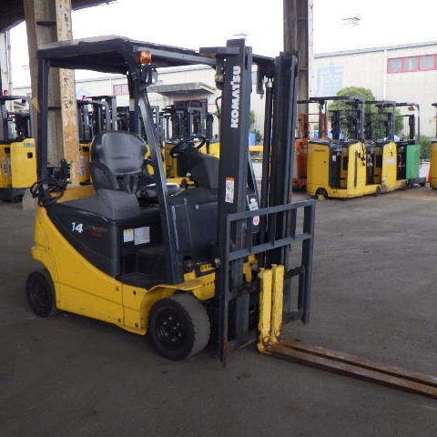 XE NÂNG ĐIỆN NGỒI LÁI 1.4 TẤN KOMATSU FB14-12 831766