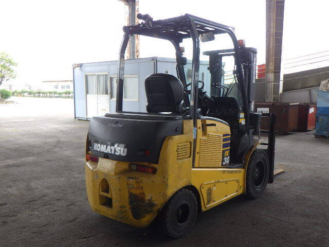 XE NÂNG ĐIỆN 3 TẤN KOMATSU FE30-1 301564 - Ảnh 2