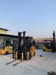 Ưu điểm của xe nâng điện FE30-1 sử dụng pin khô của hãng Komatsu