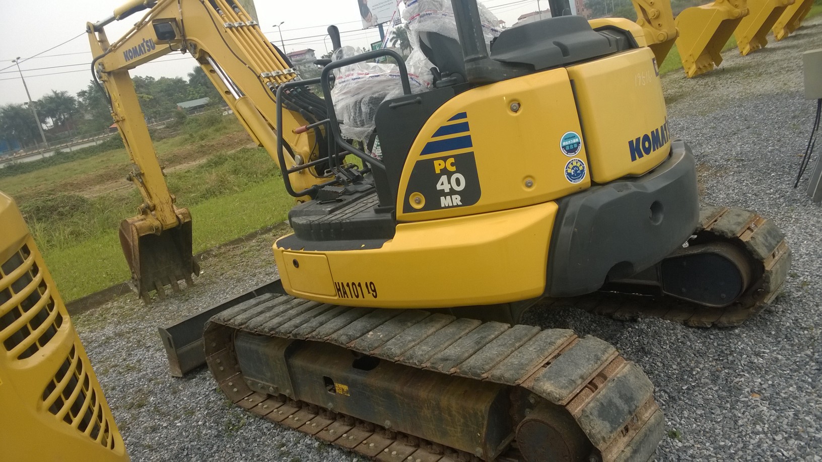 Máy xúc Komatsu mini PC30MR-3 - Ảnh 4