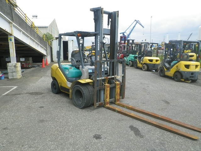 Xe nâng Komatsu 3,0 tấn, FD30C-16 - Ảnh 5