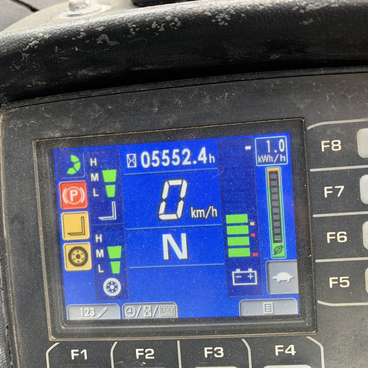 Xe nâng điện Komatsu 2.5 tấn FE25-1#305907 - Ảnh 7