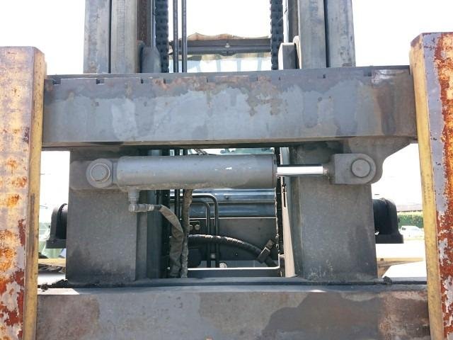 Xe nâng dầu Komatsu 5.0 tấn#FD50AT-10 - Ảnh 8