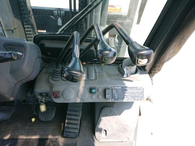 Xe nâng dầu Komatsu 5.0 tấn#FD50AT-10 - Ảnh 16