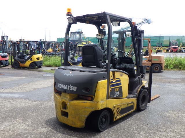 Xe nâng điện Komatsu 2.0T#FB20-12 - Ảnh 3