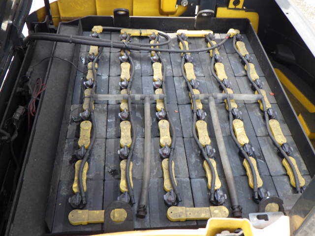 Xe nâng điện Komatsu 2.0T#FB20-12 - Ảnh 14