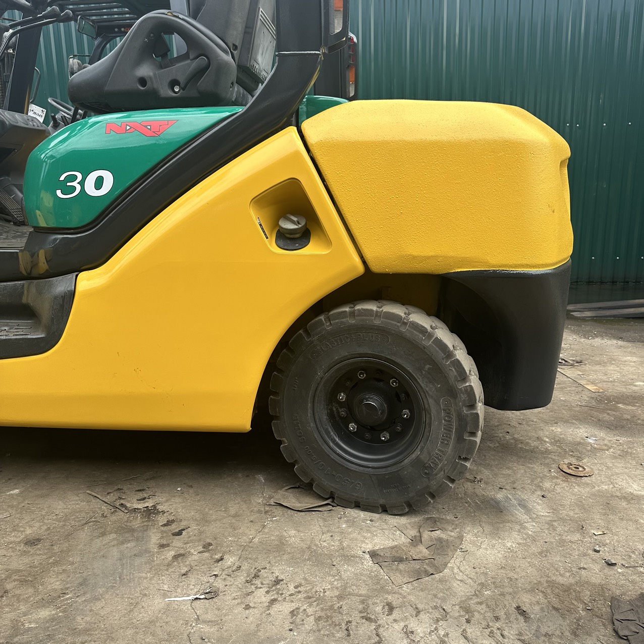 Xe nâng xăng Komatsu 3.0T#FG30C-15 - Ảnh 6