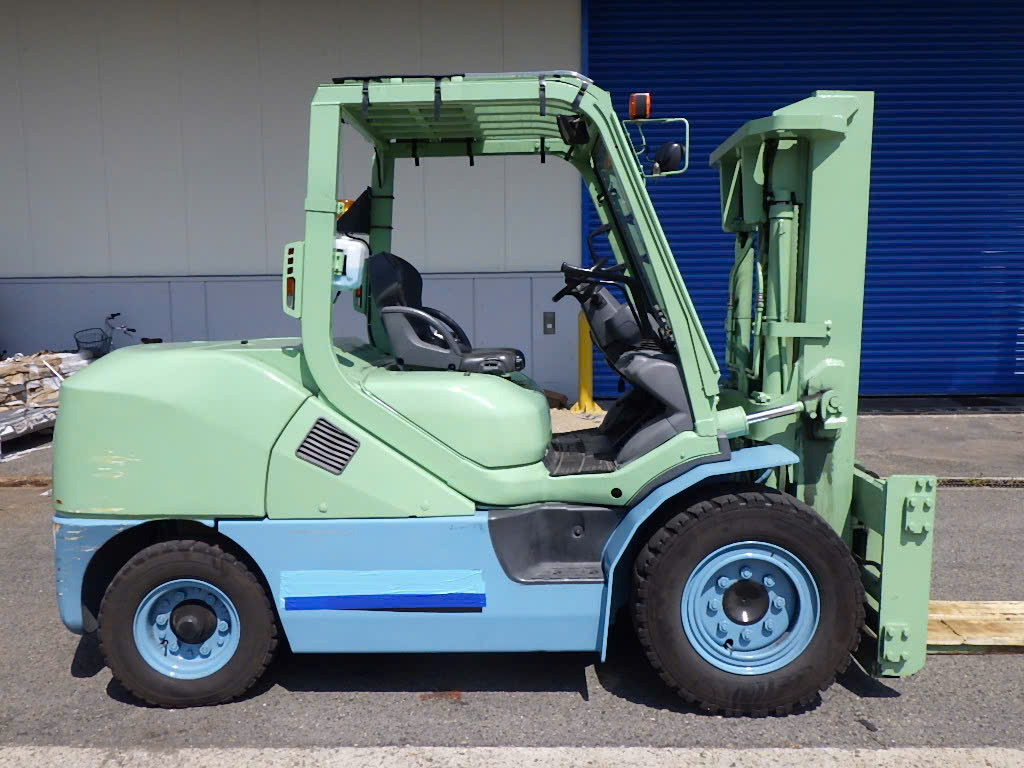 Xe nâng dầu Komatsu 5.0T#136271