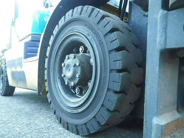 Xe nâng dầu Komatsu 2.5 tấn FD25T-14 #563135 - Ảnh 8