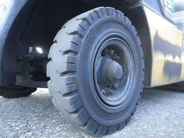 Xe nâng dầu Komatsu 2.5 tấn FD25T-14 #563135 - Ảnh 10