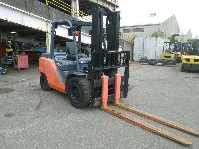 Xe nâng dầu Toyota 5.0T#8FD50