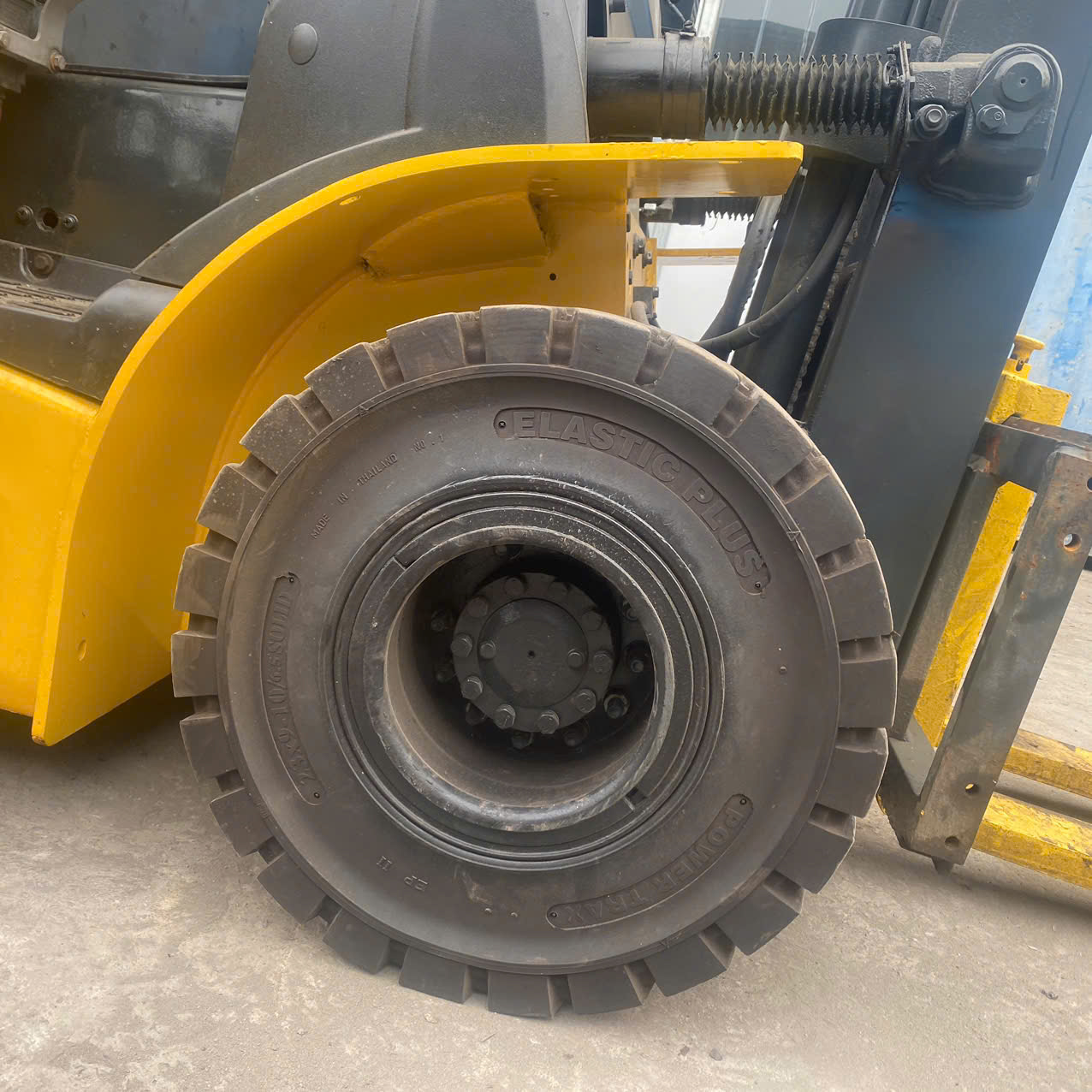 Xe nâng điện ngồi lái KOMATSU 2T FB20-12 #102415 - Ảnh 11