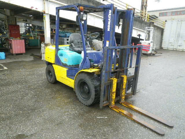 Xe nâng dầu Komatsu FD30C-12#543321