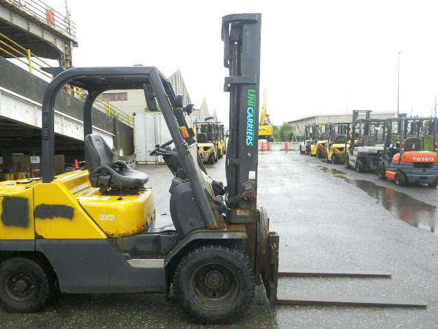 Xe nâng xăng unicarier 3.0T#FHGE30T5 - Ảnh 5