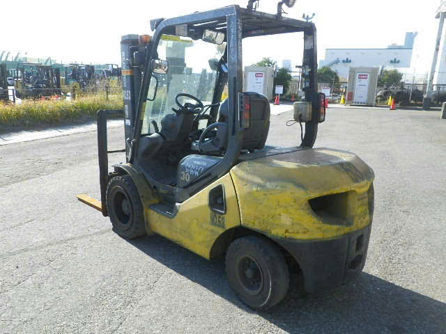 Xe nâng dầu Komatsu 3 tấn FD30T-17#319594 - Ảnh 7