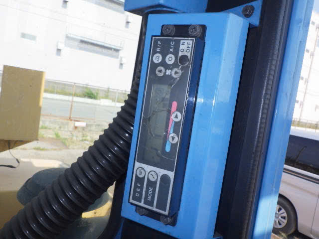 Xe nâng dầu Komatsu FD120-8# 8240 - Ảnh 7