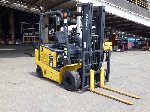 Xe nâng điện Komatsu FE25-1#302607 - Ảnh 3