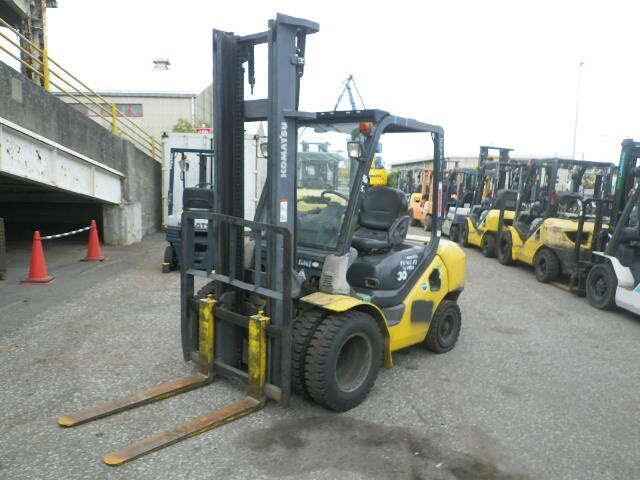 Xe nâng dầu Komatsu FD30T-17# 307490