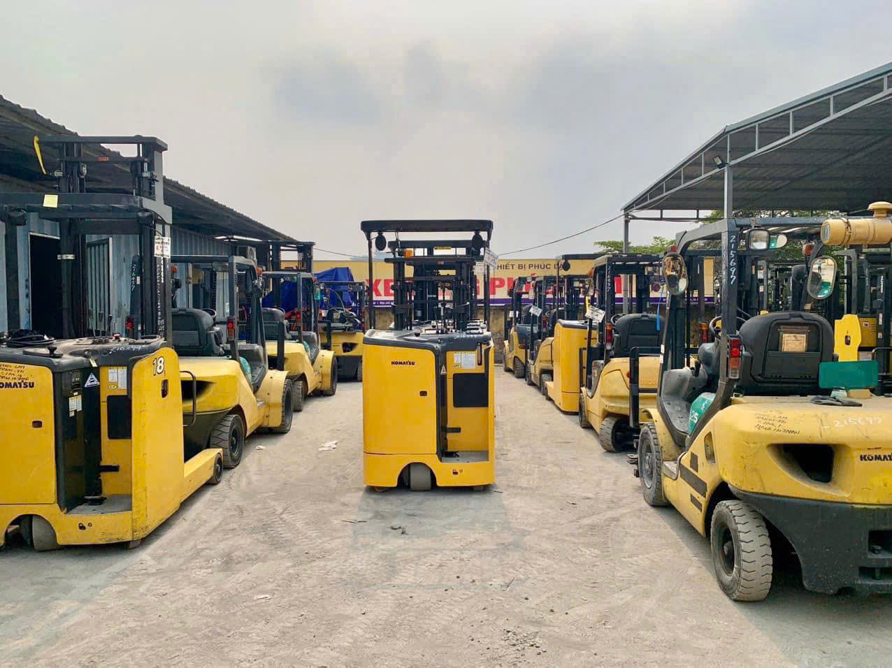 Đơn vị cho thuê xe nâng Nhật Bãi tại Hà Nội uy tín, giá rẻ