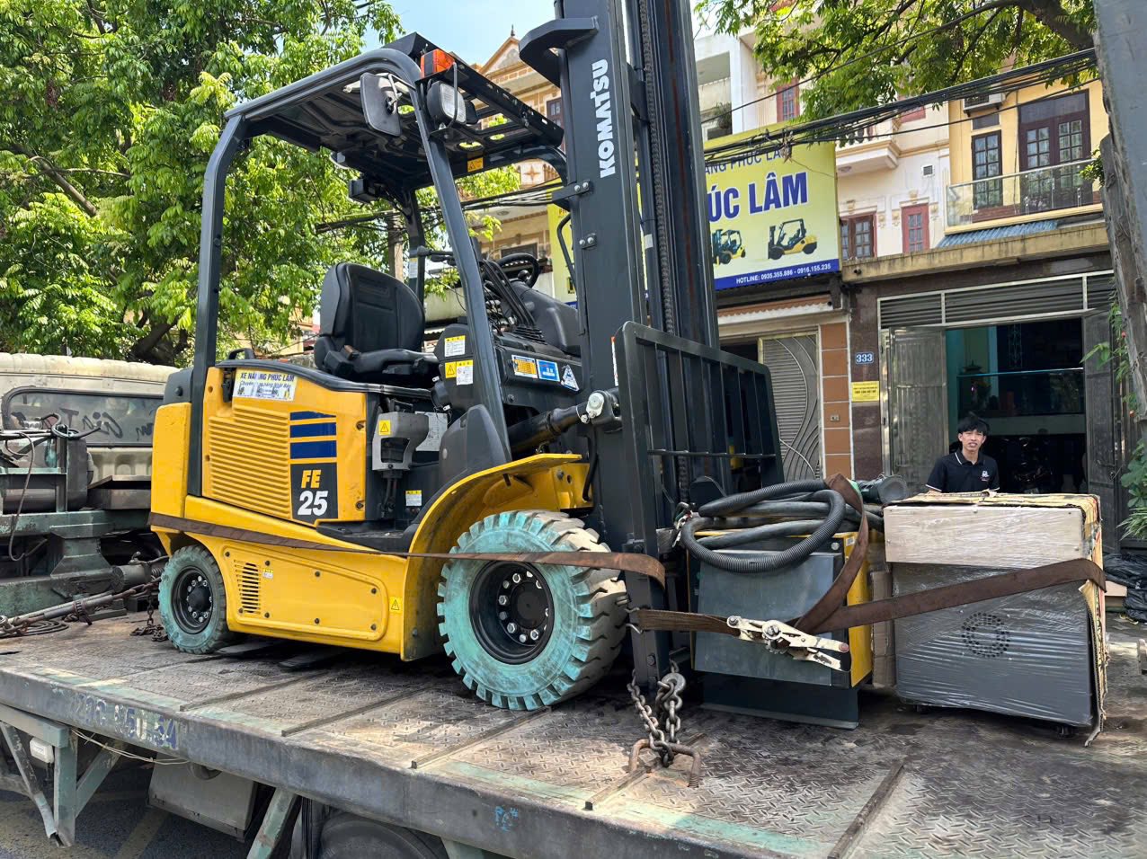  xe nâng cũ