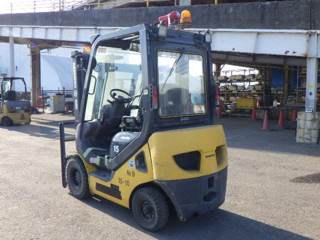 Xe nâng dầu 1.5 tấn Komatsu model FD15T-21 serial 208449 - Ảnh 5
