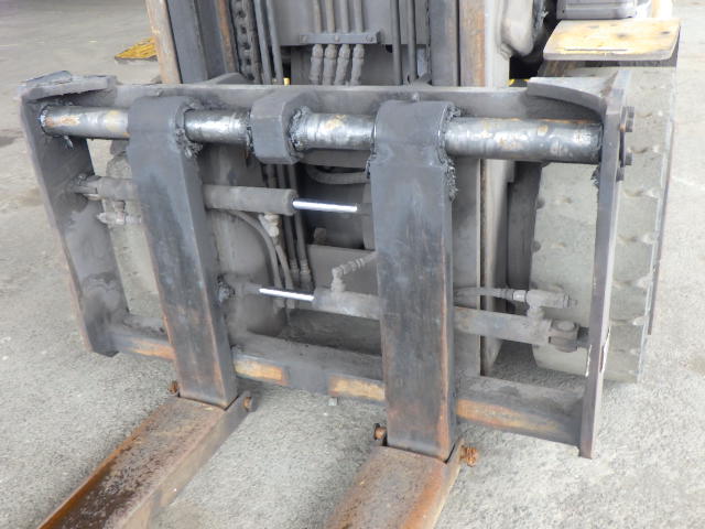 Xe nâng dầu 3.0 tấn Komatsu FD30T-17 serial 320594 - Ảnh 8