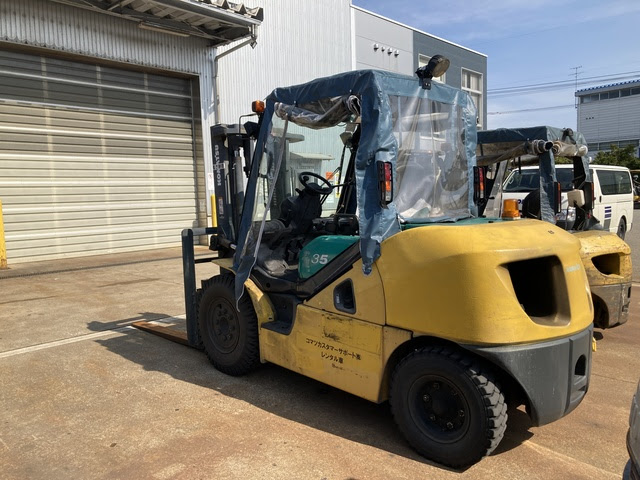 Xe nâng dầu 3.5 tấn Komatsu FD35T-10 serial 135310 - Ảnh 5