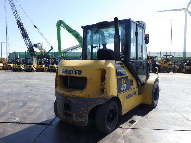 Xe nâng dầu 4.0 tấn Komatsu FH40-2 serial 140957 - Ảnh 4