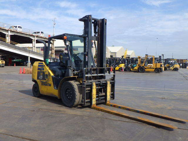 Xe nâng dầu 4.0 tấn Komatsu FH40-2 serial 141153 - Ảnh 3