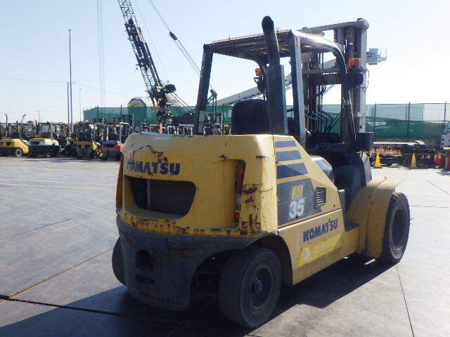 Xe nâng dầu Komatsu 3.5 tấn FH35-2 serial 140250 - Ảnh 4