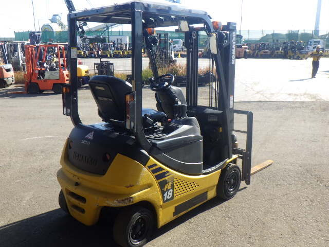 Xe nâng điện 1.8 tấn Komatsu model FE18-1 serial 400206 - Ảnh 4