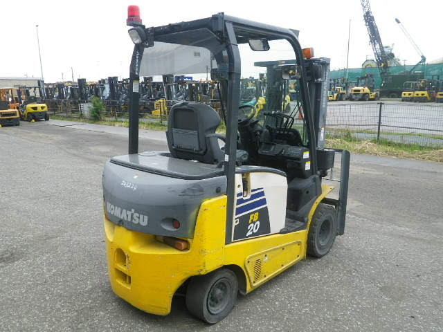 Xe nâng điện 2.0 tấn Komatsu FB20-12 serial 101587 - Ảnh 4