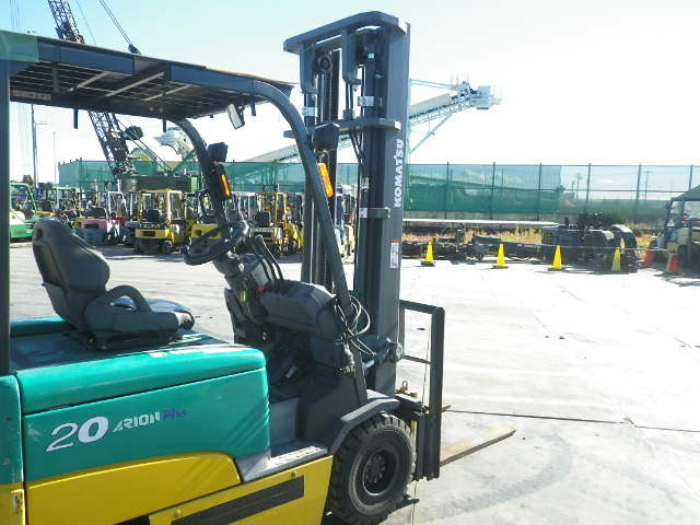 Xe nâng điện 2.0 tấn Komatsu FB20EX-11 serial 820227 - Ảnh 7