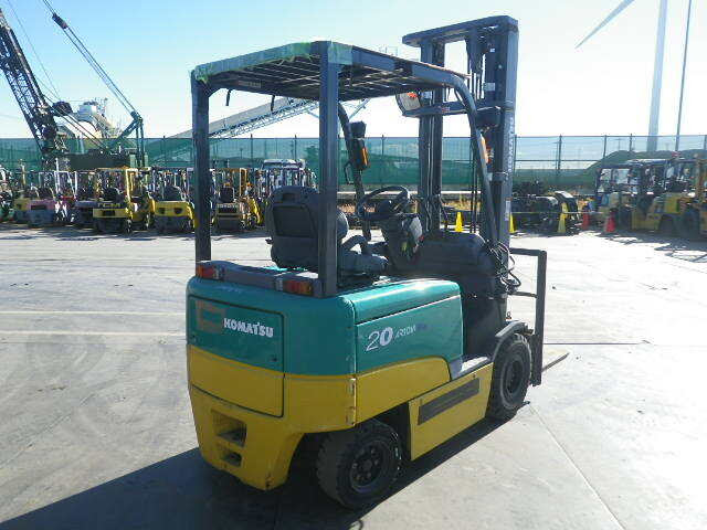 Xe nâng điện 2.0 tấn Komatsu FB20EX-11 serial 820227 - Ảnh 4