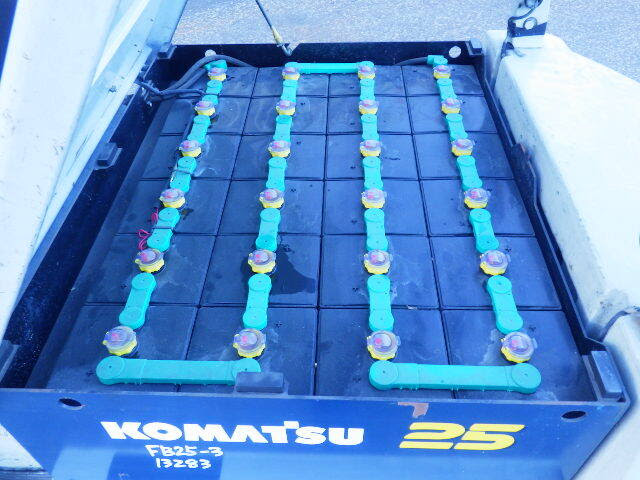 Xe nâng điện 2.5 tấn Komatsu FB25-3 serial 13283 - Ảnh 8