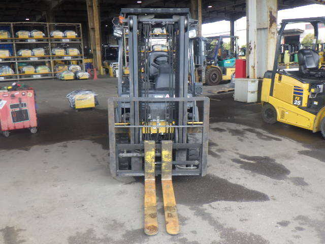 Xe nâng điện 2.5 tấn Komatsu FE25-1 serial 302820 - Ảnh 6