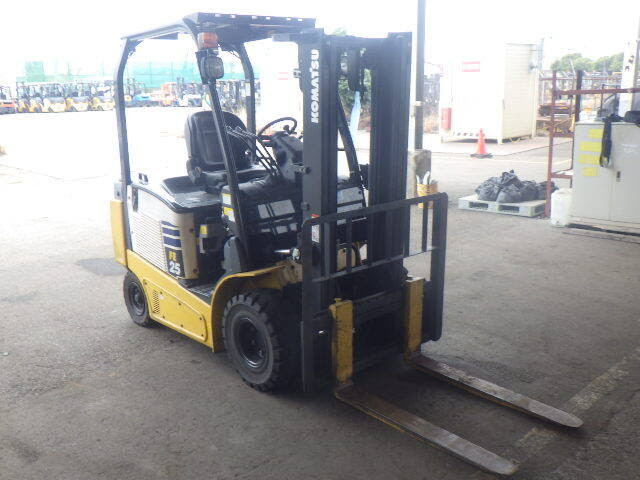 Xe nâng điện 2.5 tấn Komatsu FE25-1 serial 305653 - Ảnh 3