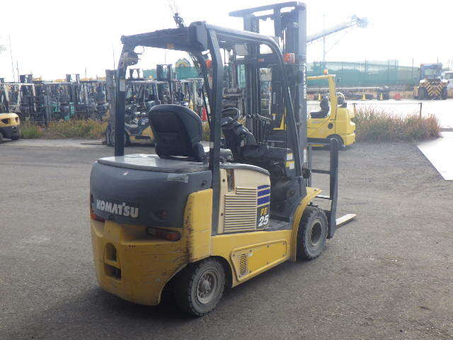 Xe nâng điện 2.5 tấn Komatsu FE25-1 serial 309853 - Ảnh 4