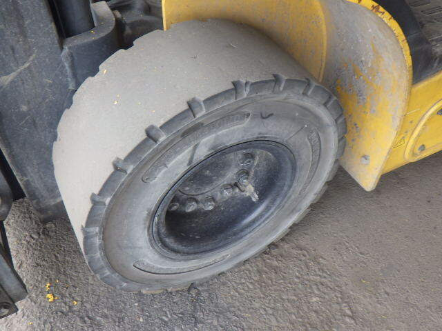 Xe nâng điện 2.5 tấn Komatsu FE25-1 serial 310035 - Ảnh 6