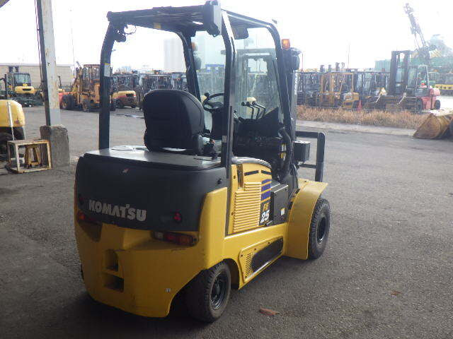 Xe nâng điện 2.5 tấn Komatsu FE25-1 serial 310090 - Ảnh 4