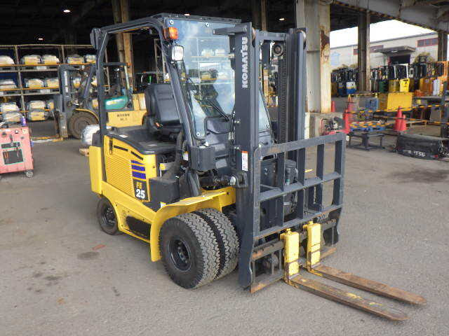 Xe nâng điện 2.5 tấn Komatsu FE25-1 serial 310090 - Ảnh 3