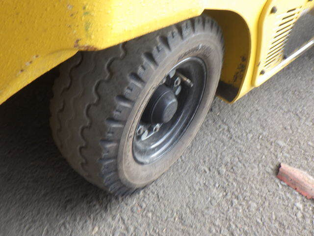 Xe nâng điện 2.5 tấn Komatsu FE25-1 serial 310090 - Ảnh 9