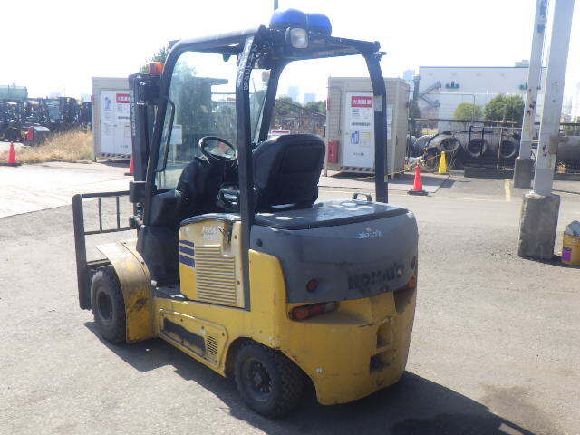 Xe nâng điện 2.5 tấn Komatsu FE25H-1 serial 307500 - Ảnh 5